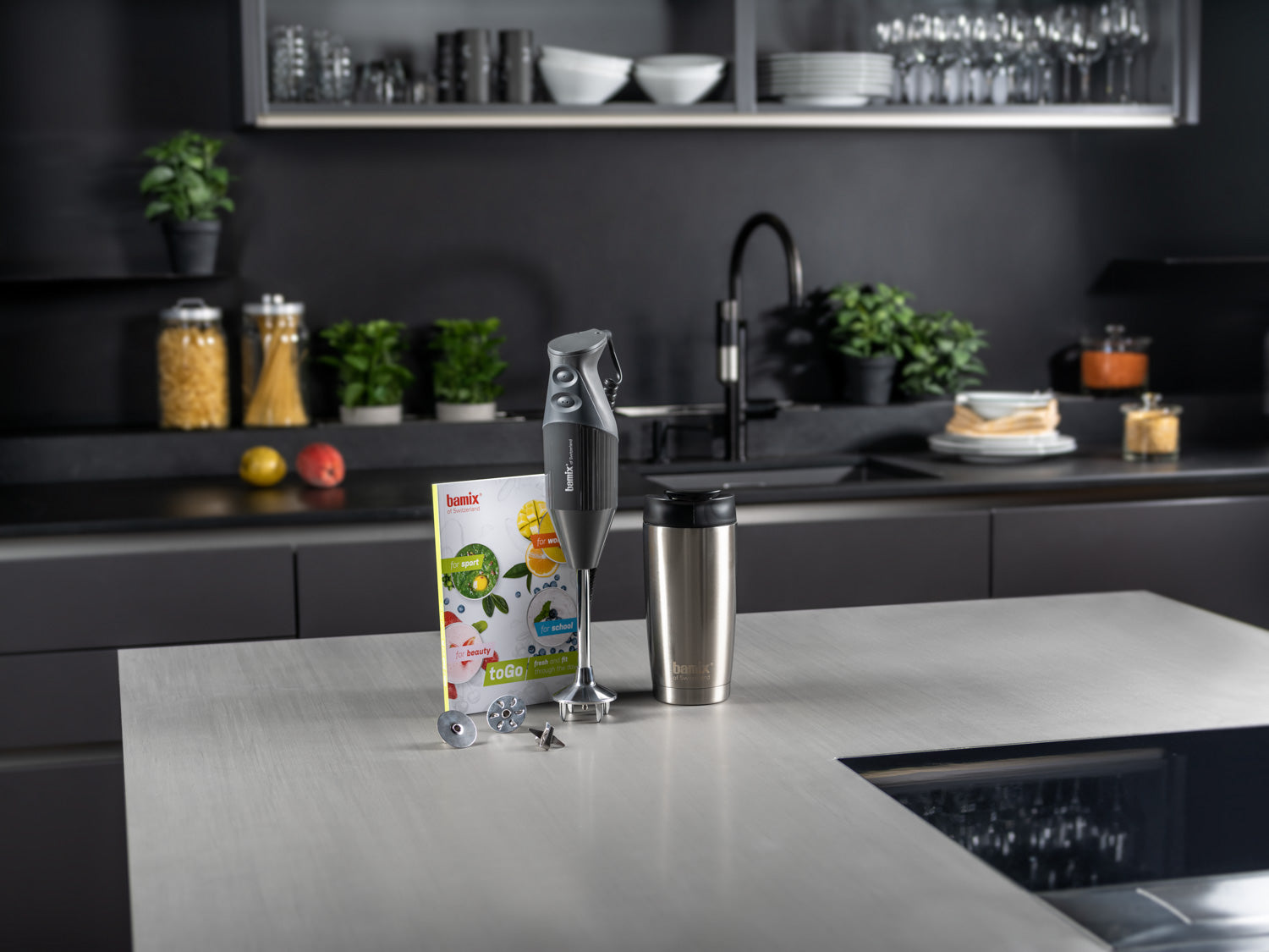 bamix-togo-stabmixer-set-200w-weiss-thermobecher image 8