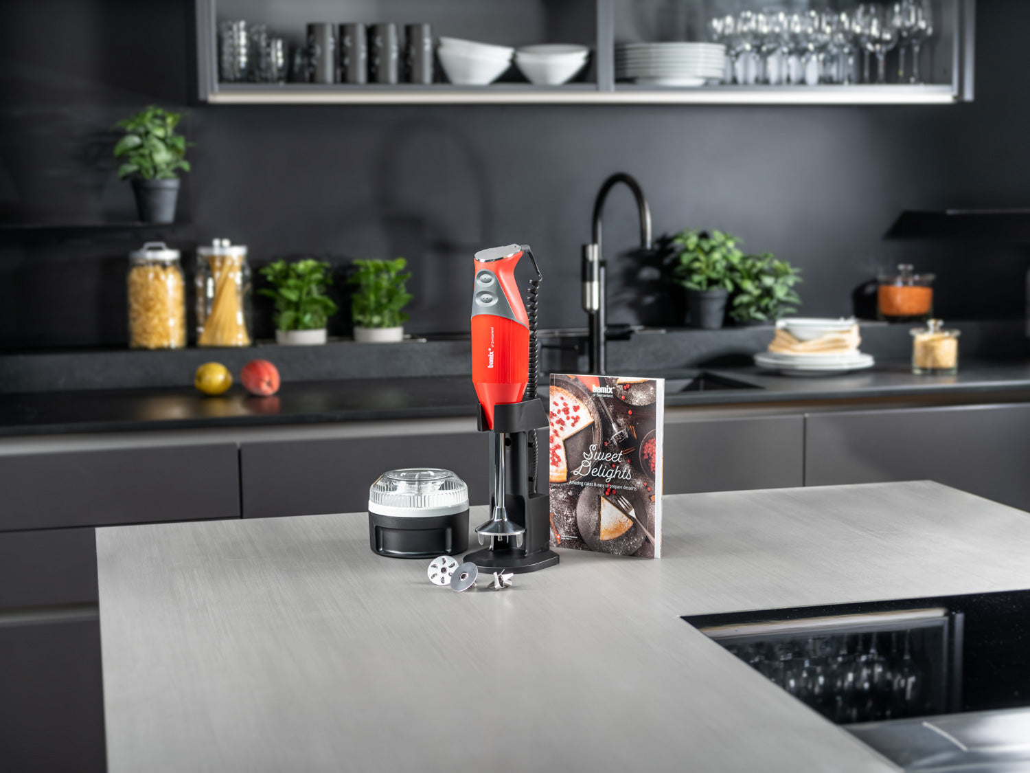 bamix-sweet-delights-stabmixer-200w-rot-f-r-desserts image 2